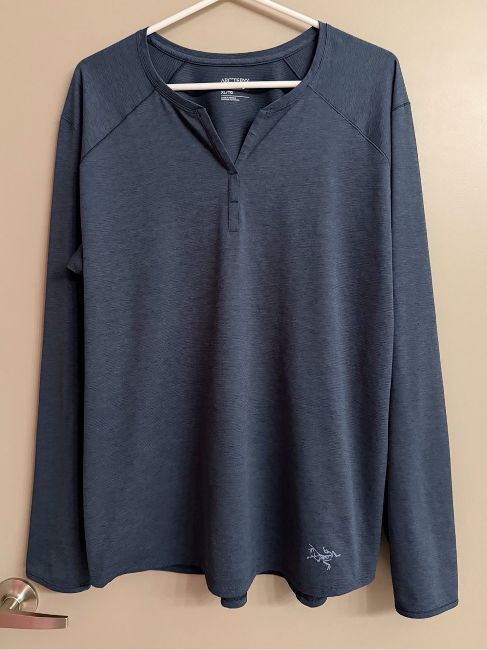 Arc’Teryx Kadem Henley Long Sleeve Tee